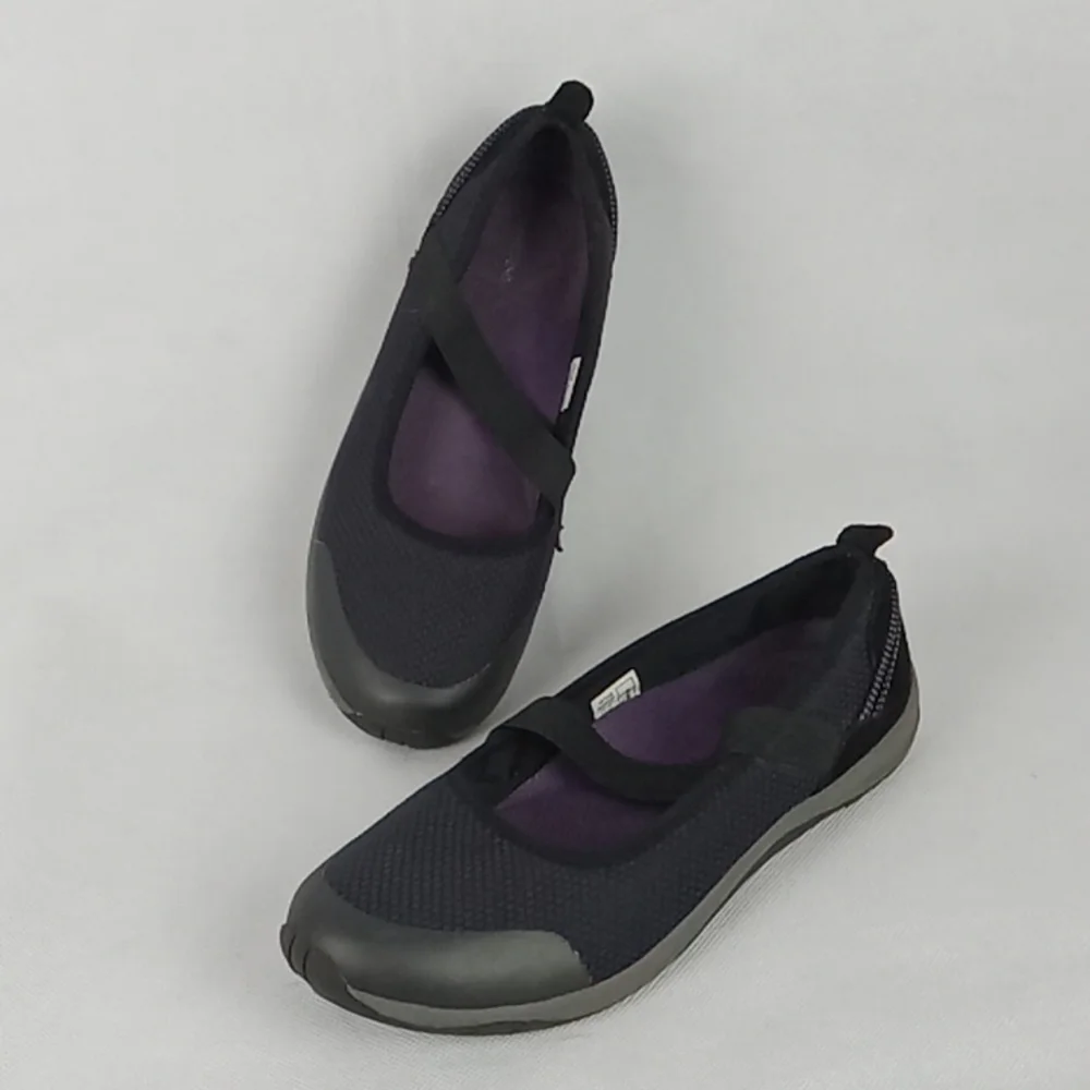 Lands End Mary Jane Slip on Flat Loafers Women's Size 7.5 Black and Gray